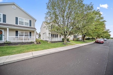 1392 Hepatica St unit 48, Blacklick, OH 43004 - photo 4