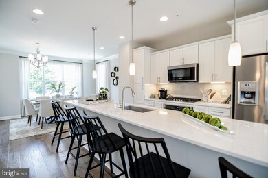 3015 Saint Josephs Dr, Mitchellville, MD 20721 - photo 5