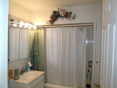 Full Bath.