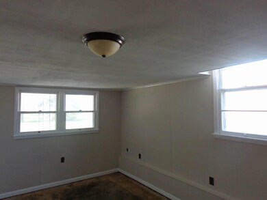 111 Whiteside St, Shelbyville, TN 37160 - photo 7