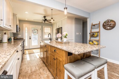 310 E Church St, Sellersville, PA 18960 - photo 3