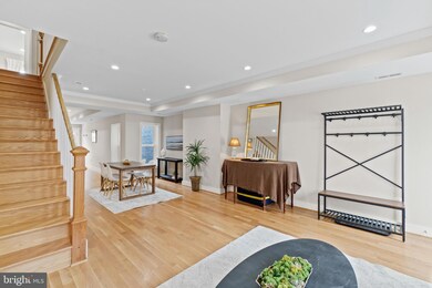 625 8th St NE, Washington, DC 20002 - photo 4