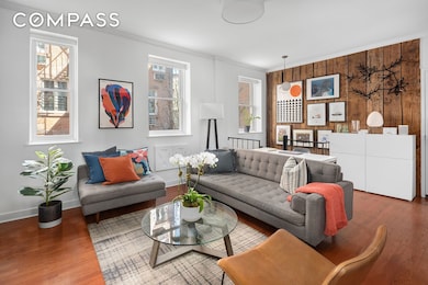 337 W 20th St unit 1B, New York, NY 10011 - photo 4