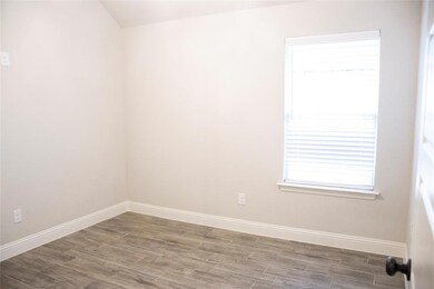 108 Clover Cir, Weatherford, TX 76086 - photo 4