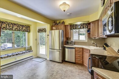 7505 Rocksham Dr, Towson, MD 21286 - photo 7