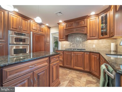 75 Bayberry Ln, Phoenixville, PA 19460 - photo 6