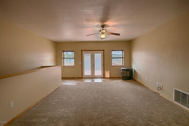 977 Oak Grove Rd 006