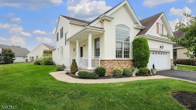 13 Bray Ct, Somerset, NJ 08873 - photo 3