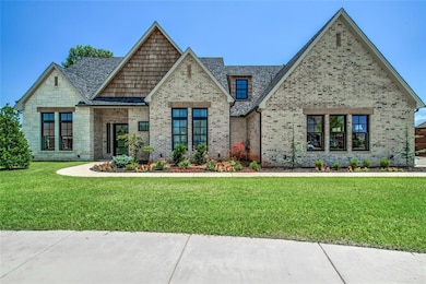 4716 Spring Manor Ct, Edmond, OK 73025 - photo 2
