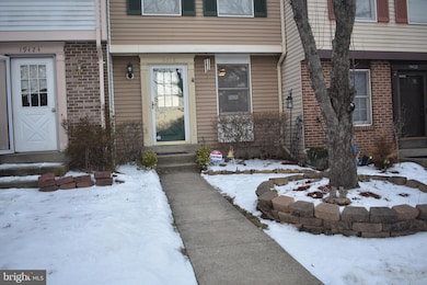 19426 Zinnia Cir, Germantown, MD 20876 - photo 4