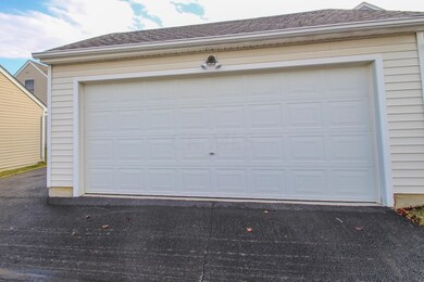 Detached 2 Car Garage