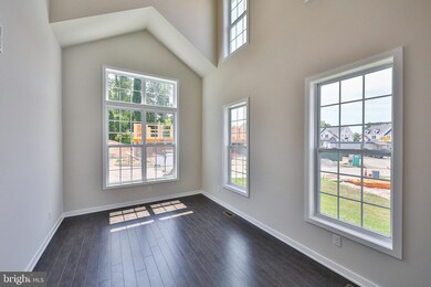 209 Lesly Ct, Conshohocken, PA 19428 - photo 2