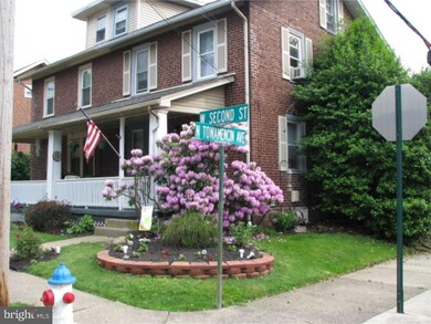 534 W 2nd St, Lansdale, PA 19446 - photo 2