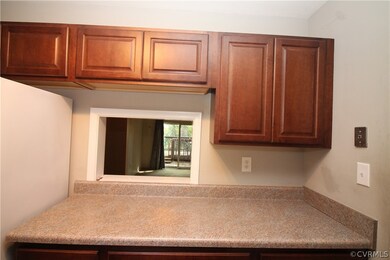 Pass thru to dining area.