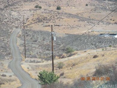 Hyatt Rd. to the left, with the power along the ro