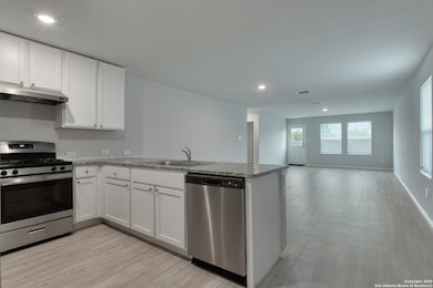 8535 Western Tanager, San Antonio, TX 78227 - photo 2