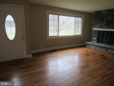 10718 Davis Ave, Woodstock, MD 21163 - photo 3