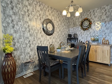 997 Regent Dr, Matteson, IL 60443 - photo 3