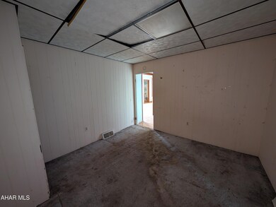 PXL_20241113_193131877