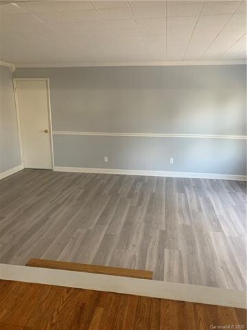 1180 Sugarloaf Rd, Hendersonville, NC 28792 - photo 3