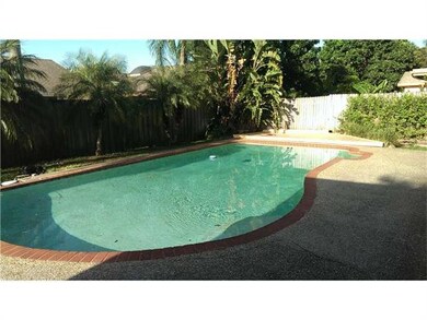 Swimming Pool/Hot Tub/Sauna