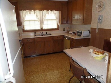 1018 Garrison Rd, Anderson, SC 29625 - photo 5