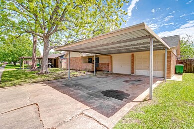 9746 Rambling Trail, Houston, TX 77089 - photo 4