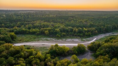2258 Fm 3459, Onalaska, TX 77360 - photo 6