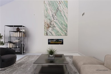 12866 Lake Shore Blvd, Cleveland, OH 44108 - photo 7