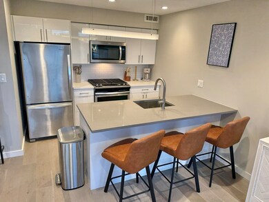 244 Hanover St unit 610, Boston, MA 02113 - photo 2