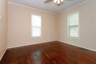 206 Middle St-107