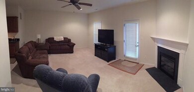 25099 Cypress Mill Terrace, Aldie, VA 20105 - photo 6