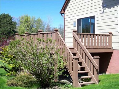 Patio/Deck HUGE WRAP DECK OVERLOOKING EAGLE VALE GOLF COURSE