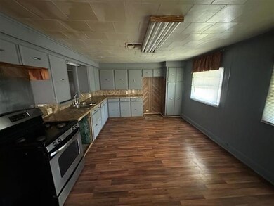 2611 Pineview St, Lake Charles, LA 70615 - photo 6