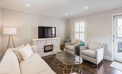 11 Poulnot Ln Charleston SC-small-004-26