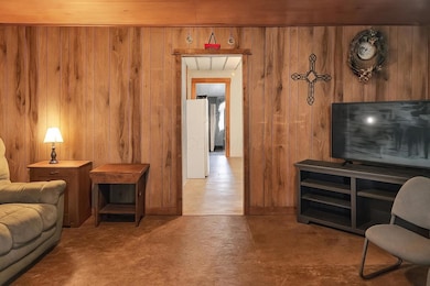 33 E Mitchell St, Jackson, OH 45640 - photo 3