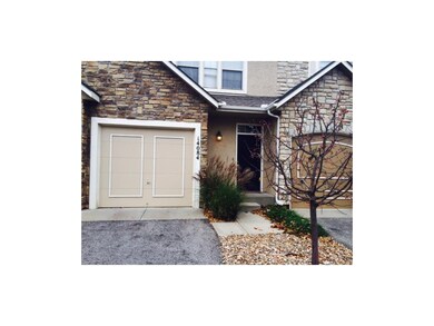 Middle Unit, Finished Walk-Out basement