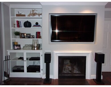 78 Moon St unit 1, Boston, MA 02113 - photo 2