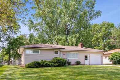 2142 Watrous Ave, Des Moines, IA 50321 - photo 3