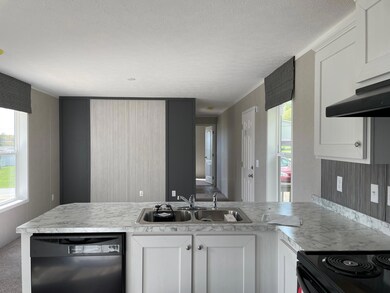 25 Brooke Ave, Belfast, ME 04915 - photo 6