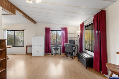 4915 Swegle Rd NE, Salem, OR 97301 - photo 4