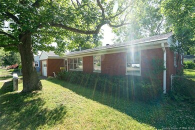 2585 W Robin Rd, New Albany, IN 47150 - photo 4