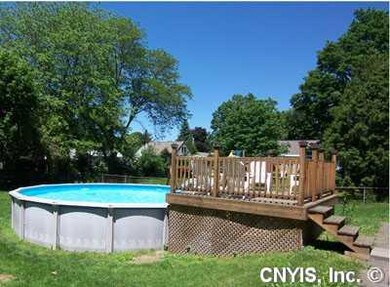 Swimming Pool/Hot Tub/Sauna