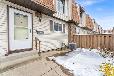 6470 State Rd unit K5, Cleveland, OH 44134 - photo 2