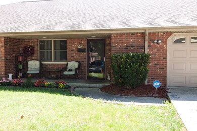 215 Ash St unit B, Chenoa, IL 61726 - photo 2