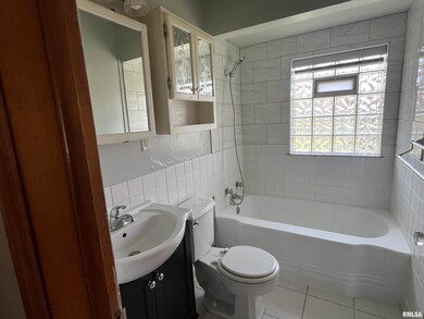 448 4th St E, Milan, IL 61264 - photo 7