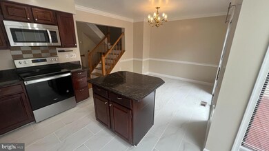 20320 Cedarhurst Way, Germantown, MD 20876 - photo 3