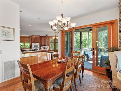 101 Spring Rock Rd unit B3, Burnsville, NC 28714 - photo 6