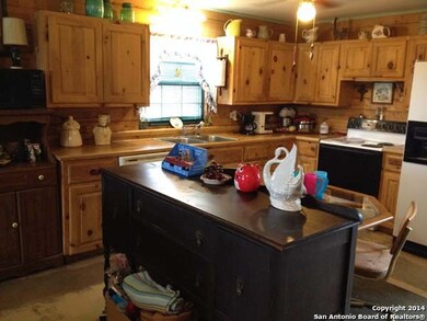 3590 County Road 241, Hondo, TX 78861 - photo 7