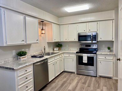 5539 Auburn St, Lubbock, TX 79416 - photo 6